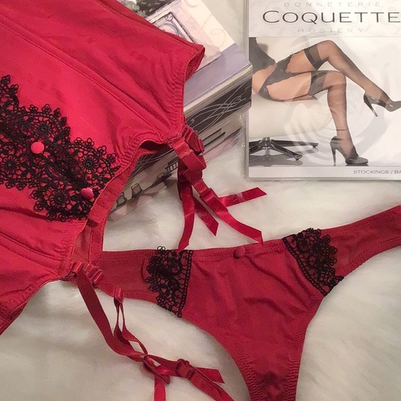 Small corset set - Picture 3 of 11